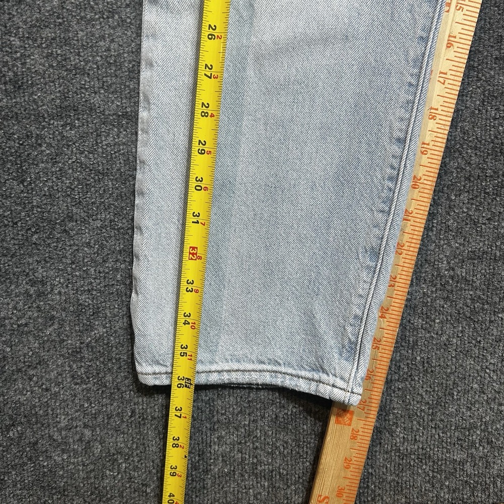 Levi's Premium Ribcage Straight Ankle Jeans 25x27 Light Wash Button Fly - Picture 4 of 10